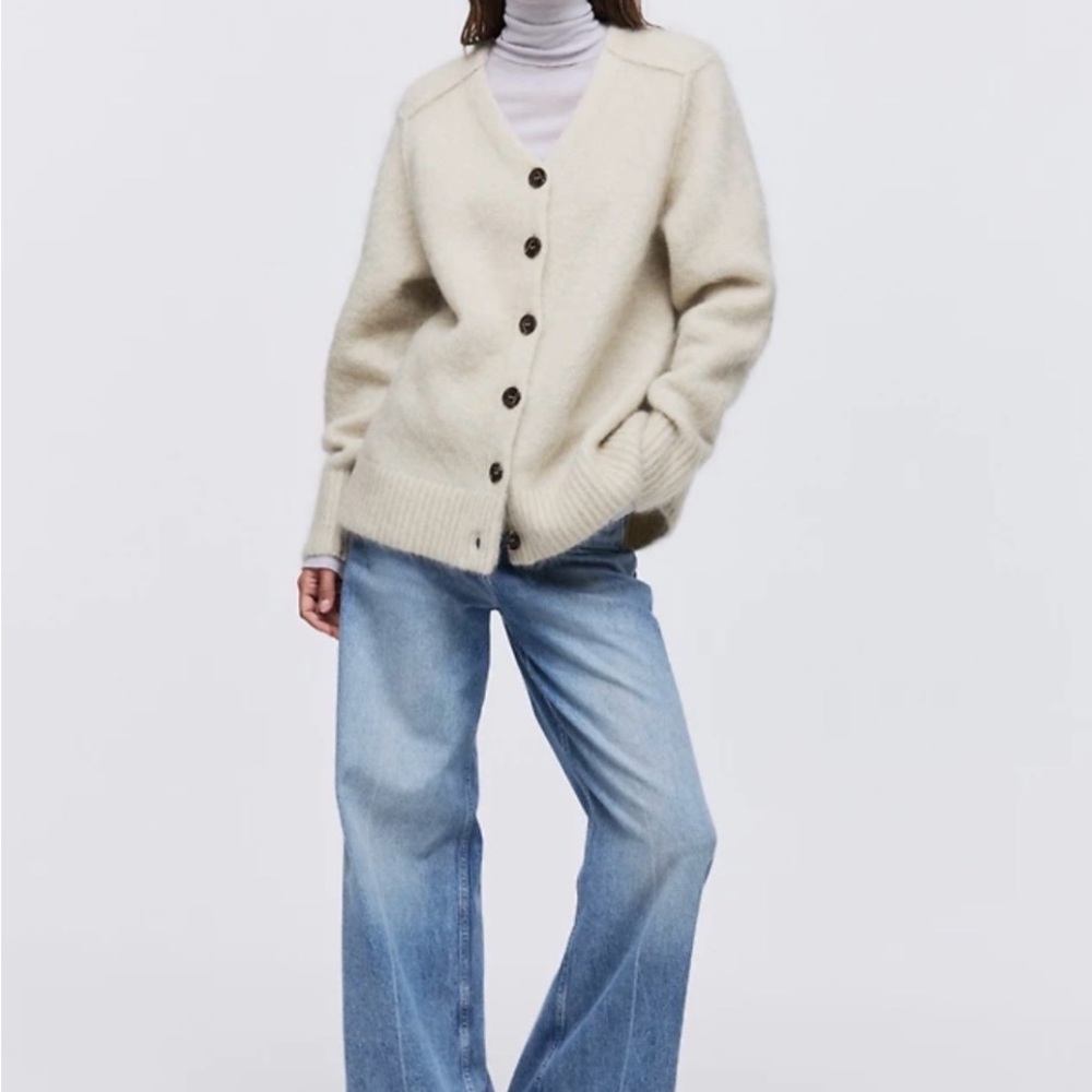 H&M Edition Mohair Blend Cardigan Beige XS 🤍🤍 - Picture 3 of 12